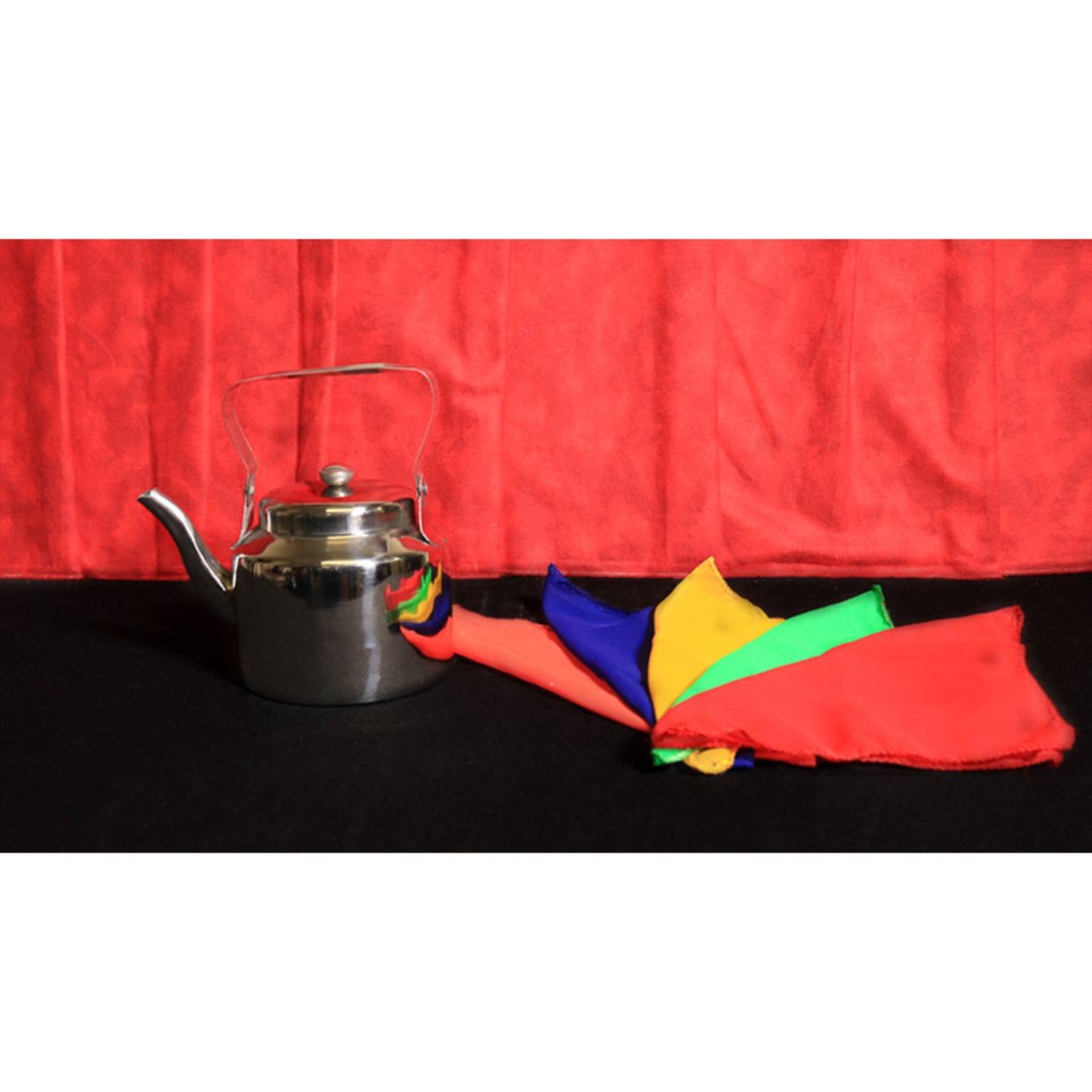 [매직 티포트]Magic Tea Pot (Economy) by Mr. Magic - 단 한개의 주전자에서 다양한 종류의 음료가 나옵니다.