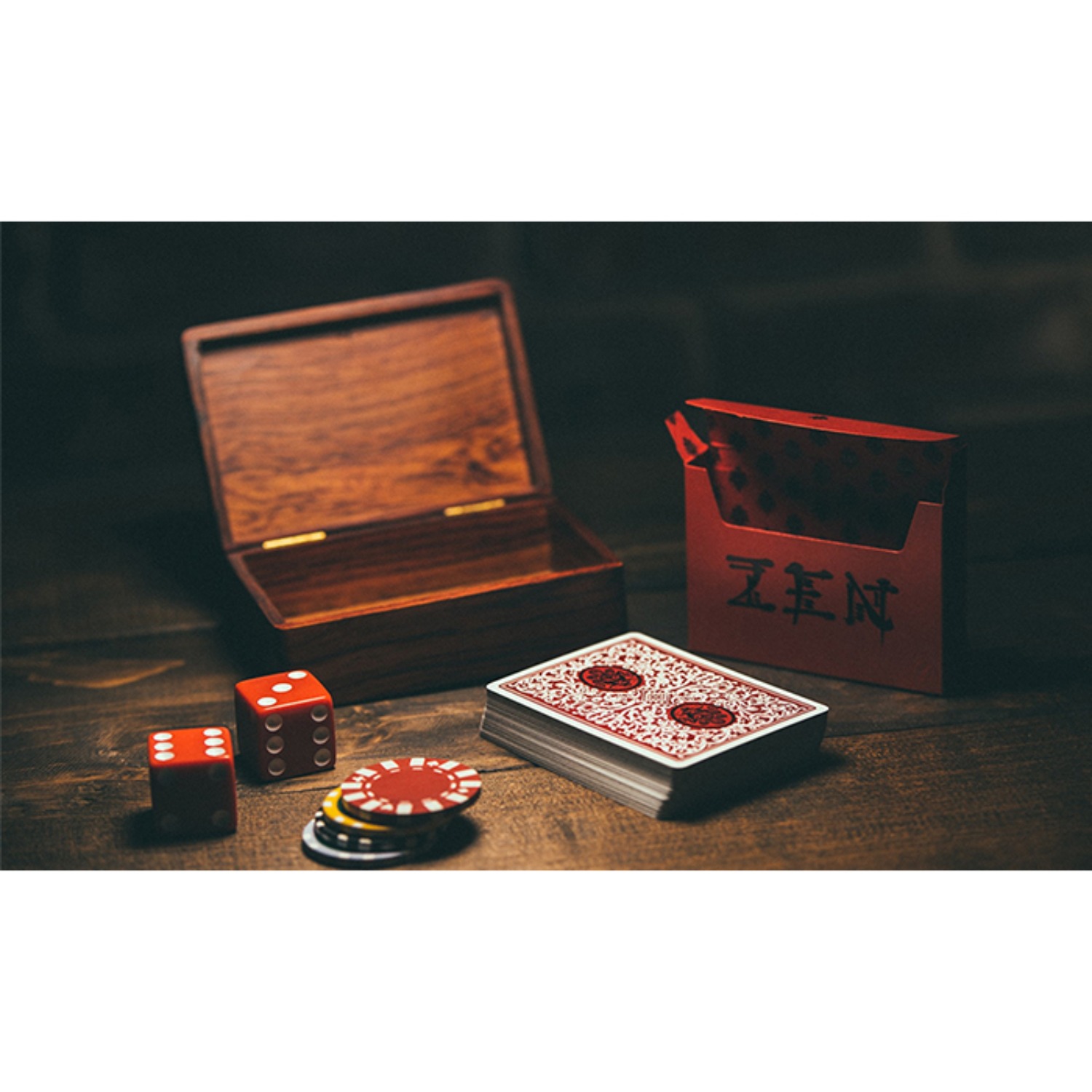 로열젠플레잉카드(레드)Royal Zen Playing Cards (Red) by Expert Playing Cards
